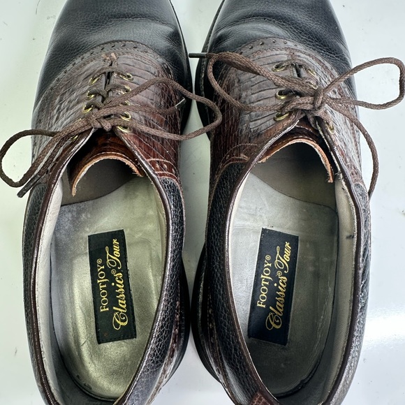 Footjoy Classics Tour 54673A pebbled leather and Croc Embossed Golf shoes 11D - Picture 15 of 15